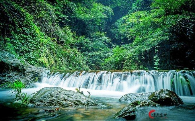 054B新护卫舰首航，中国海军未来主力战舰，均衡配置定位明确